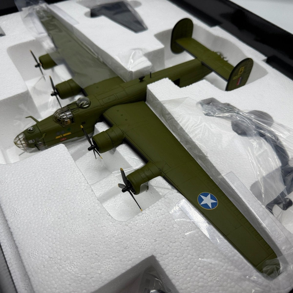 Corgi Aviation Archive 1:72 US34013 B - 24D Liberator Jerk’s Natural, Diecast NIB - Corgi