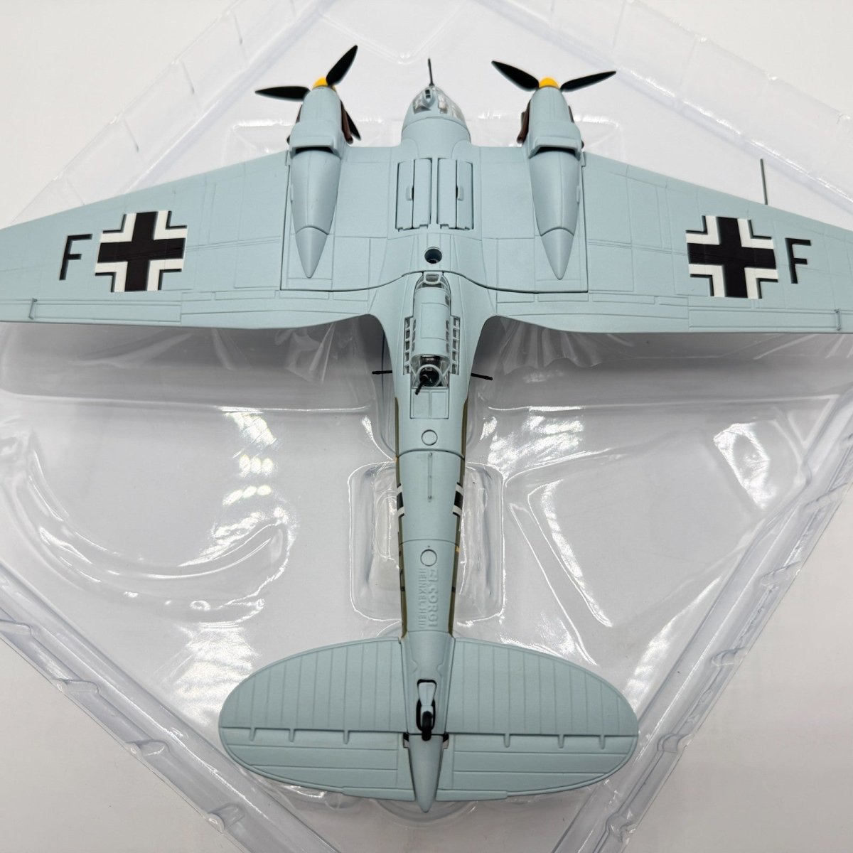 Corgi Aviation Archive AA33711 1:72 Heinkel He - 111 H - 3 KG53 Lille - Nord France - Corgi