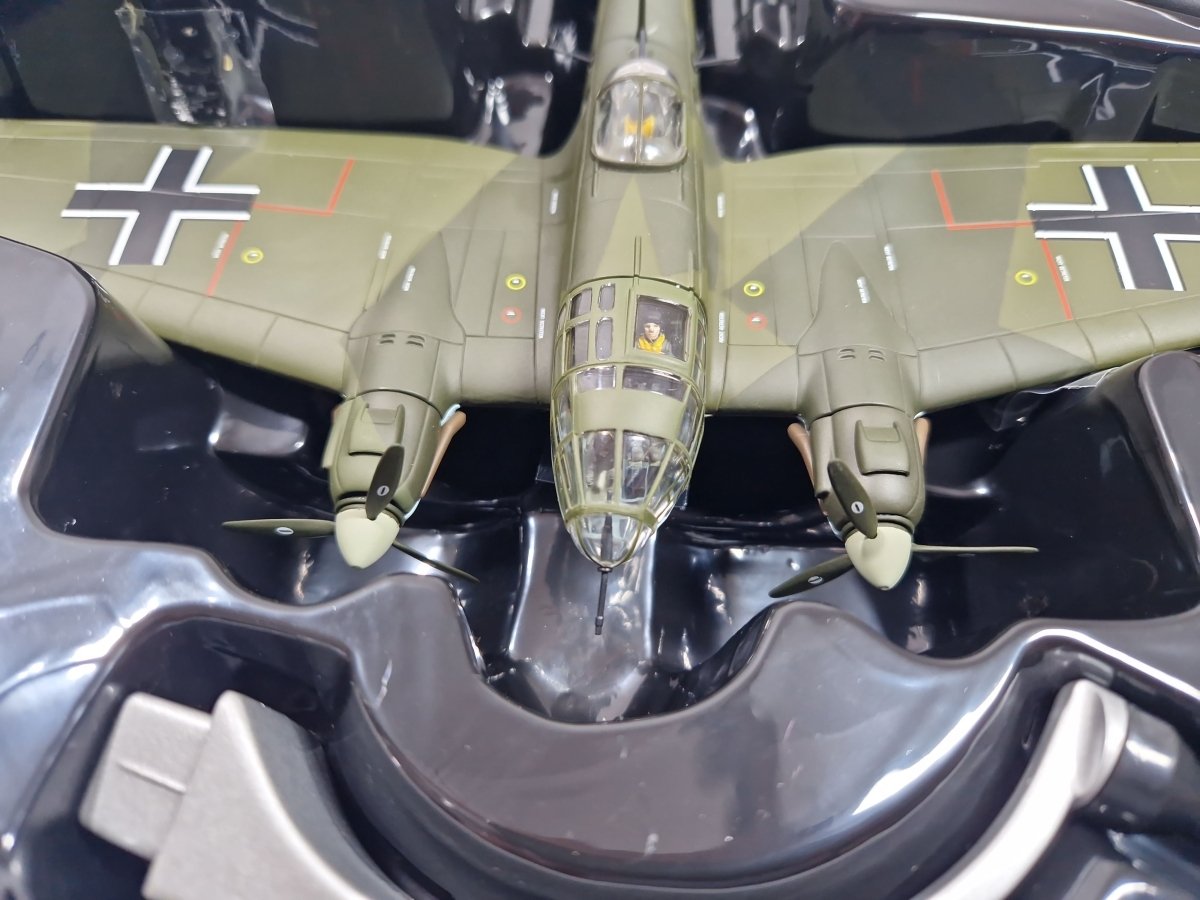 Corgi Aviation Archive 1:72 Heinkel HE111 H - 2 'The Humbie Heinkel' October 1939 AA33717 - Corgi