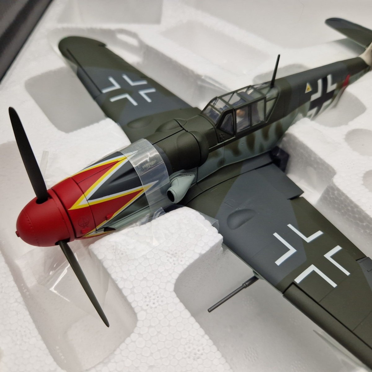 Corgi Aviation Archive BF109G - 6 "Red 1" Luftwaffe JG 50 AA34908 - Corgi
