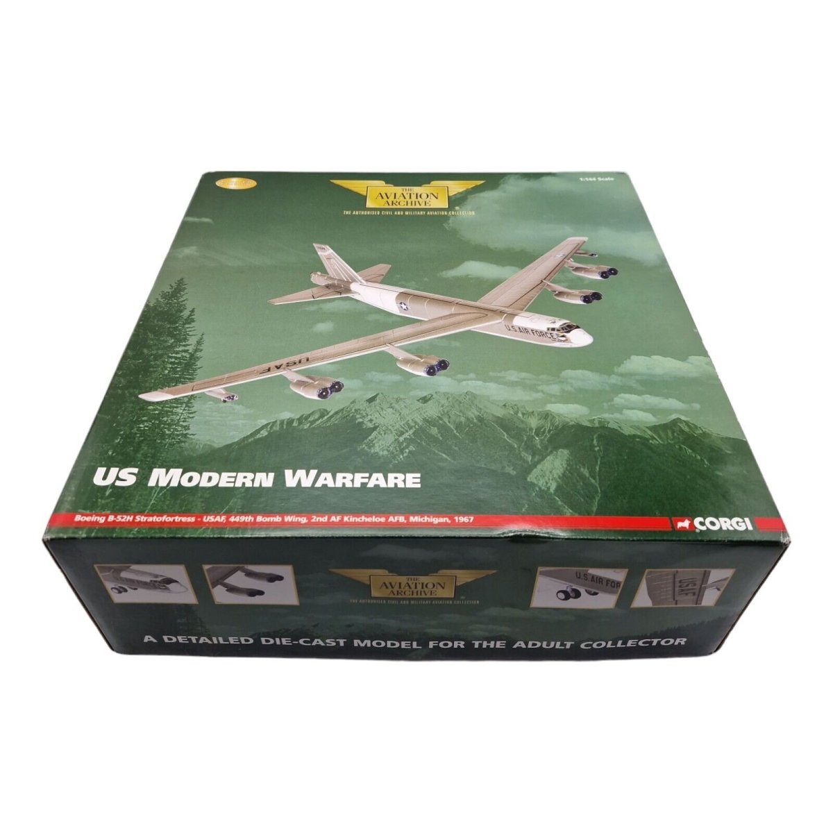 Corgi Aviation Archive 1:144 Boeing B - 52H Stratofortress USAF 449th Bomb Wing 1967 AA33507 - Corgi