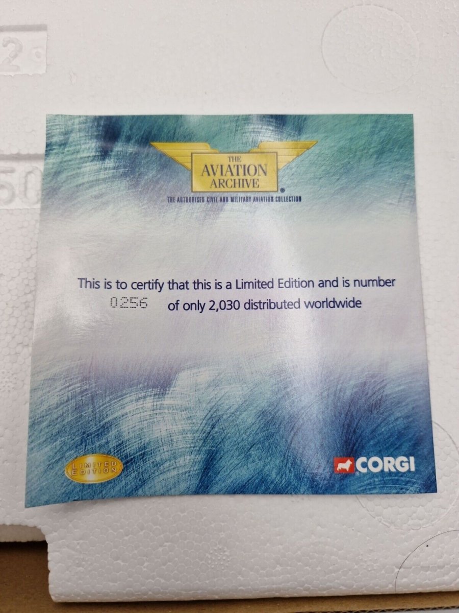 Corgi Aviation Archive 1:144 Boeing B - 52H Stratofortress USAF 449th Bomb Wing 1967 AA33507 - Corgi