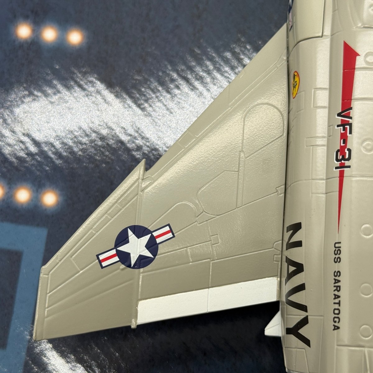 Corgi Aviation US33217 1:72 F - 4J Phantom II VF - 31 AC206 - Corgi