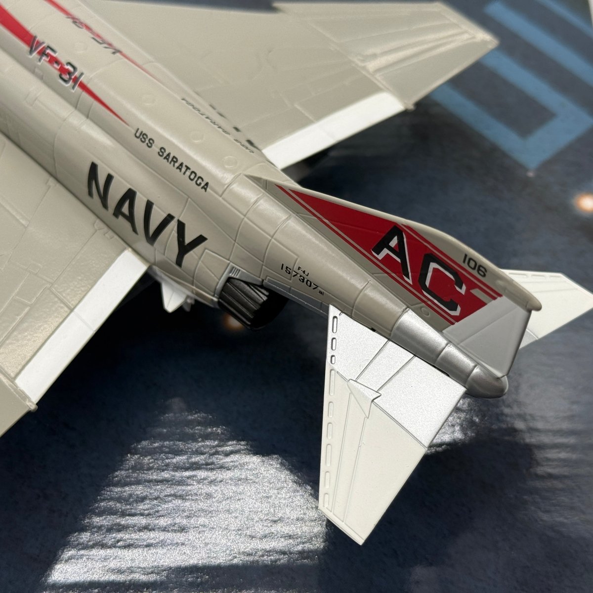 Corgi Aviation US33217 1:72 F - 4J Phantom II VF - 31 AC206 - Corgi