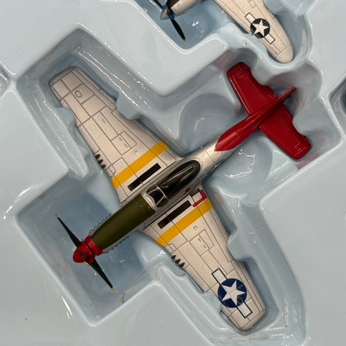 Corgi CSFS01006 Fighter Scramble Spitfire Zero P-51D Mustang Bf 109 P-38 Lightning F4U Corsair 6-Plane Set - Corgi
