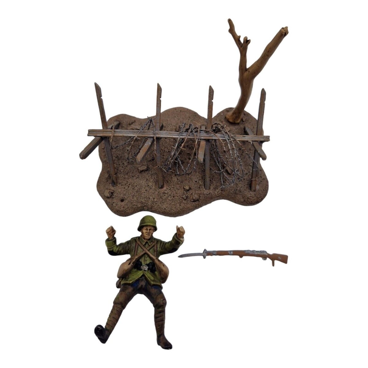 Corgi Forward March 1:32 German Laying Dead In Barbed Wire CC59149 - Corgi