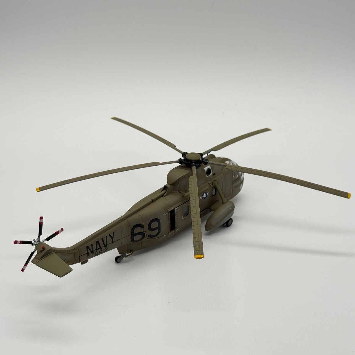 Corgi US33411 1:72 Sikorsky SH-3A Sea King USN HS-2 Chink 69 Vietnam - Corgi