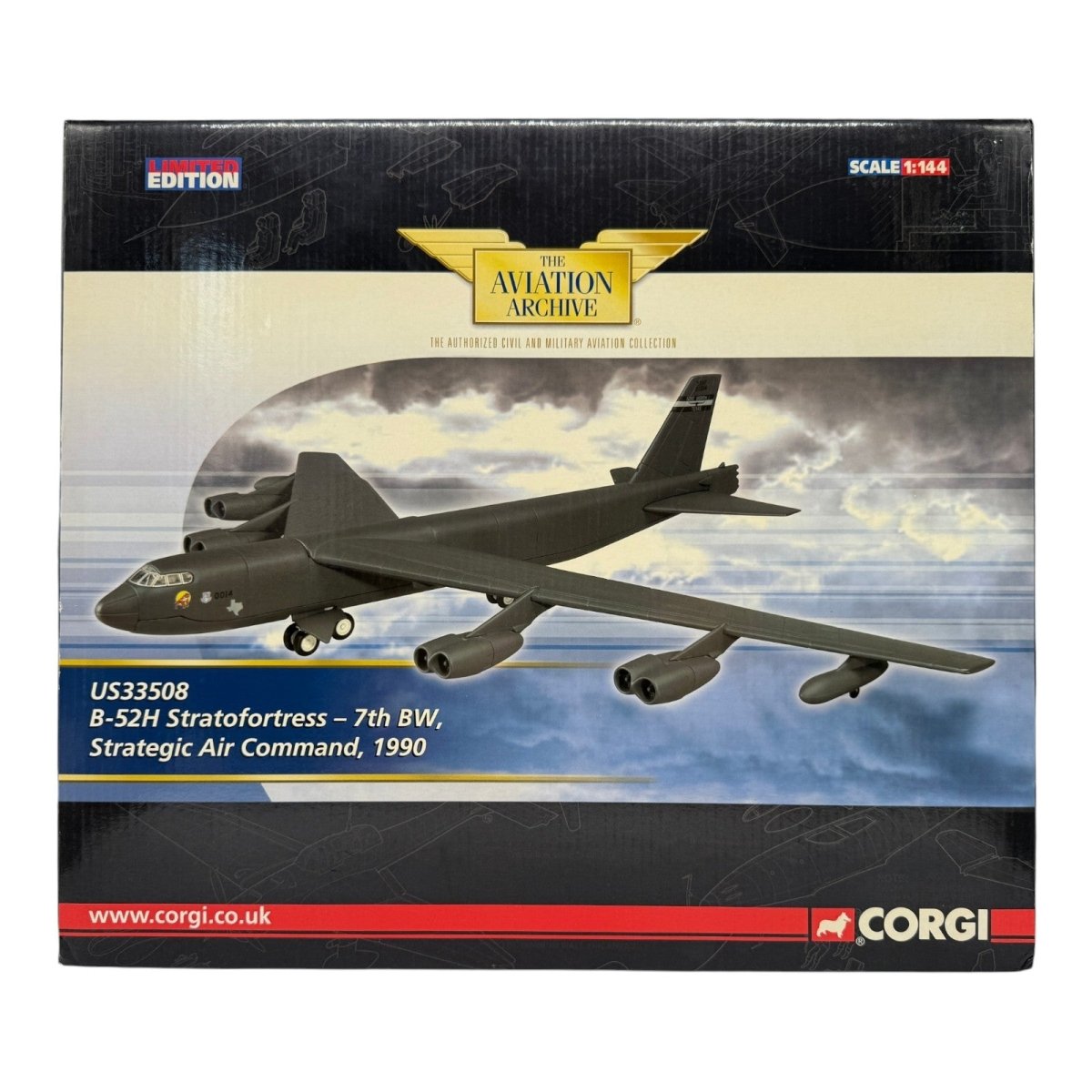 Corgi US33508 1:144 Boeing B-52H Stratofortress USAF SAC 7th BW 1990 - Corgi
