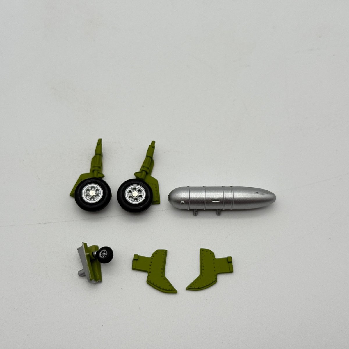 Corgi US33813 1:72 Republic P-47D Thunderbolt White 22 302nd FS 332nd FG Italy 1944 - Corgi