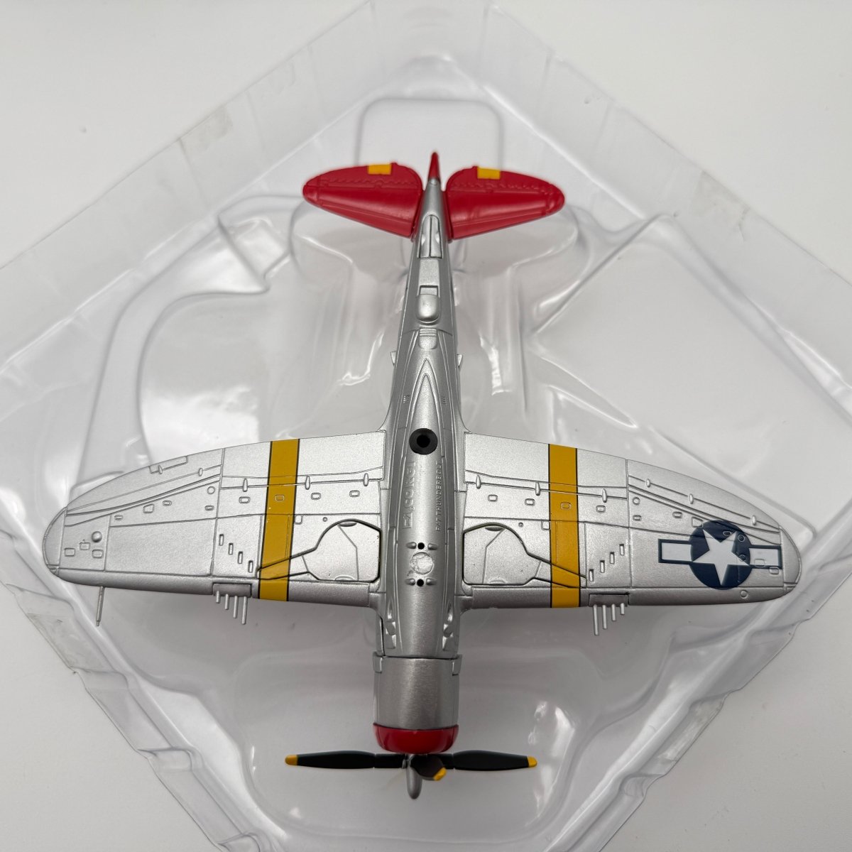 Corgi US33813 1:72 Republic P-47D Thunderbolt White 22 302nd FS 332nd FG Italy 1944 - Corgi