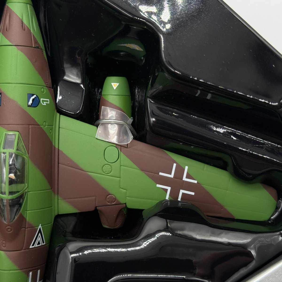 Corgi US35705 1:72 Messerschmitt Me 262A Luftwaffe III./JG 7 Green 1 Rudolf Sinner Germany 1945 - Corgi