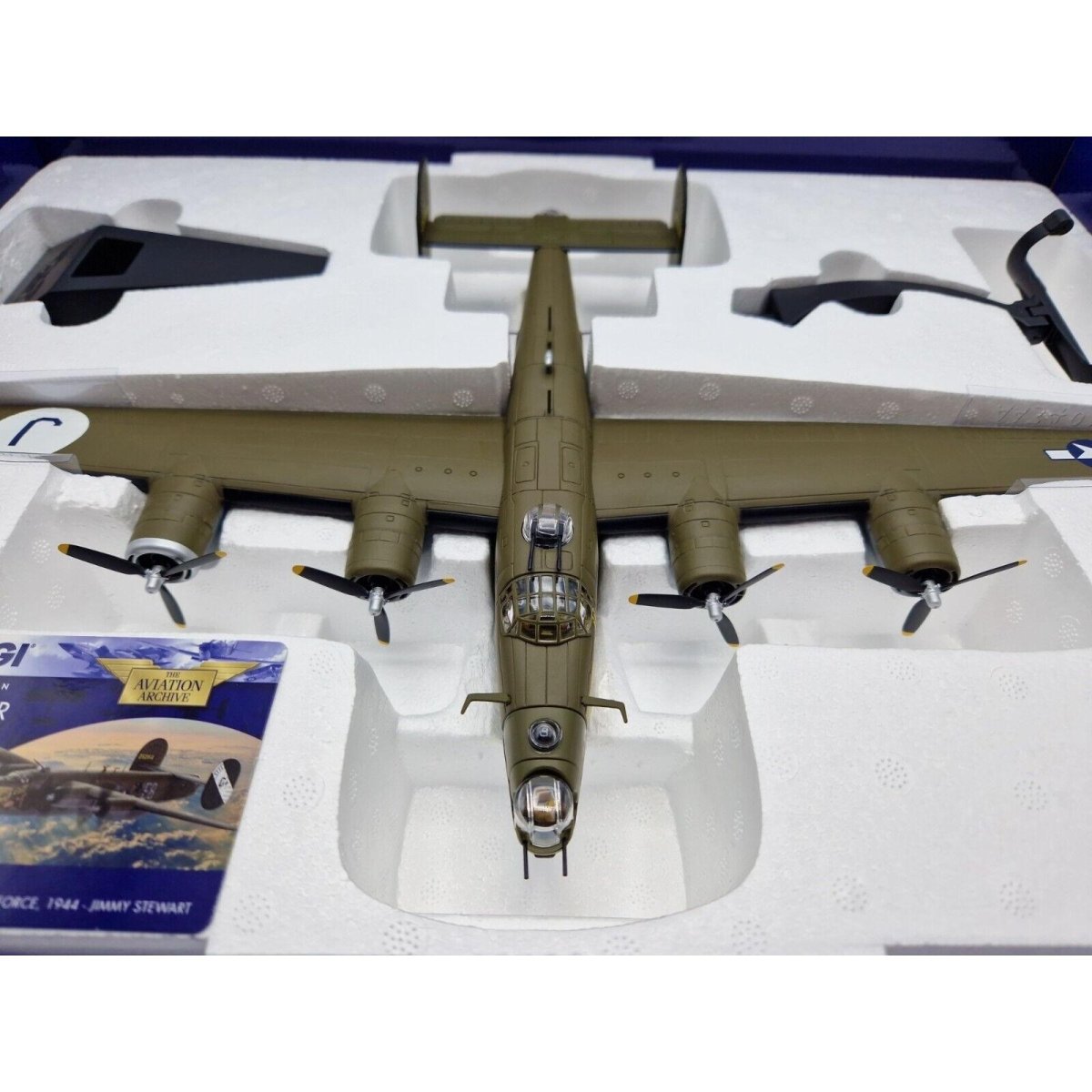 Corgi Aviation Archive 1:72 USAAF Consolidated B - 24 Liberator 'Male Call' AA34018 - Corgi