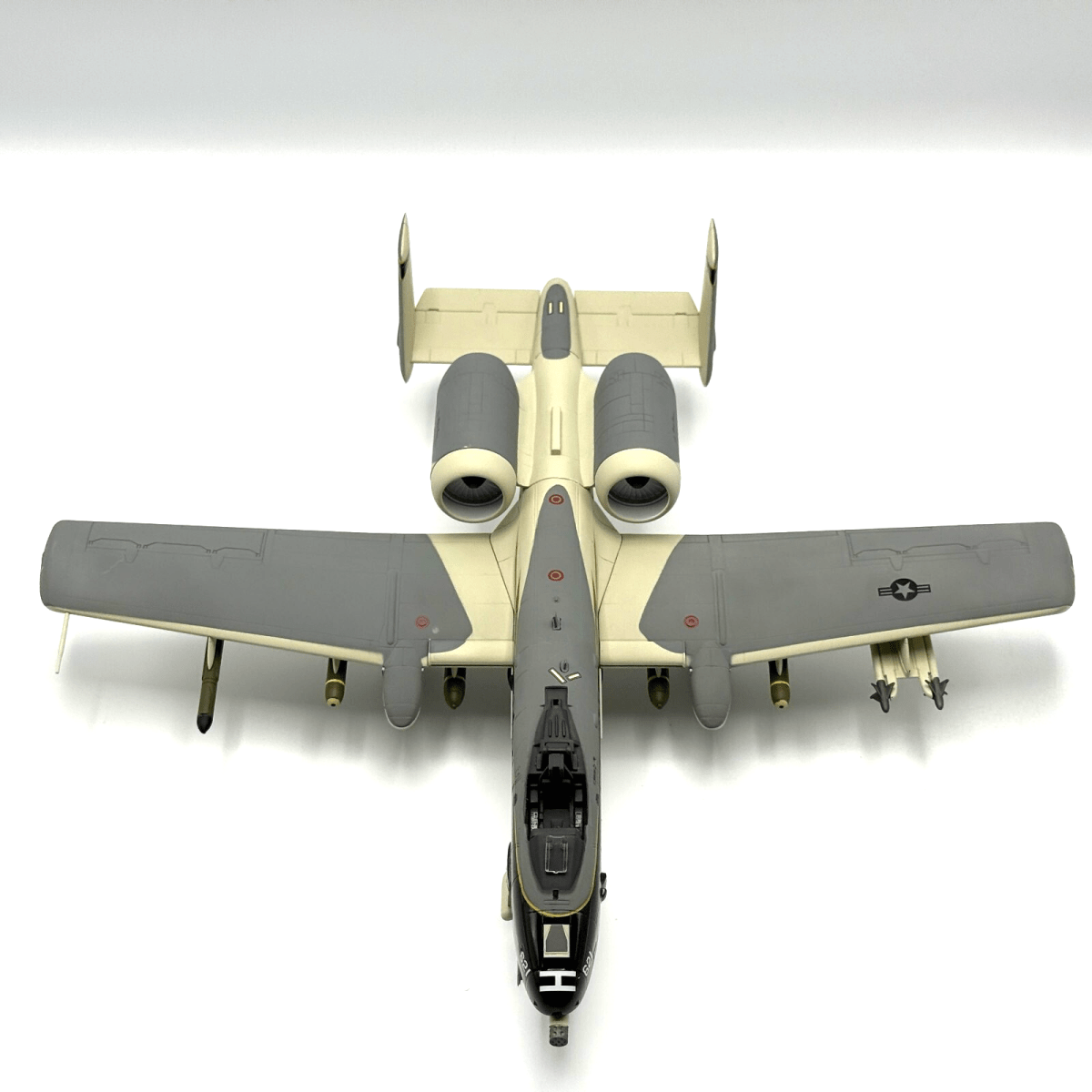 Franklin Mint 1:48 A - 10 Black Lightning Diecast Aircraft Model B11E758 - Franklin Mint
