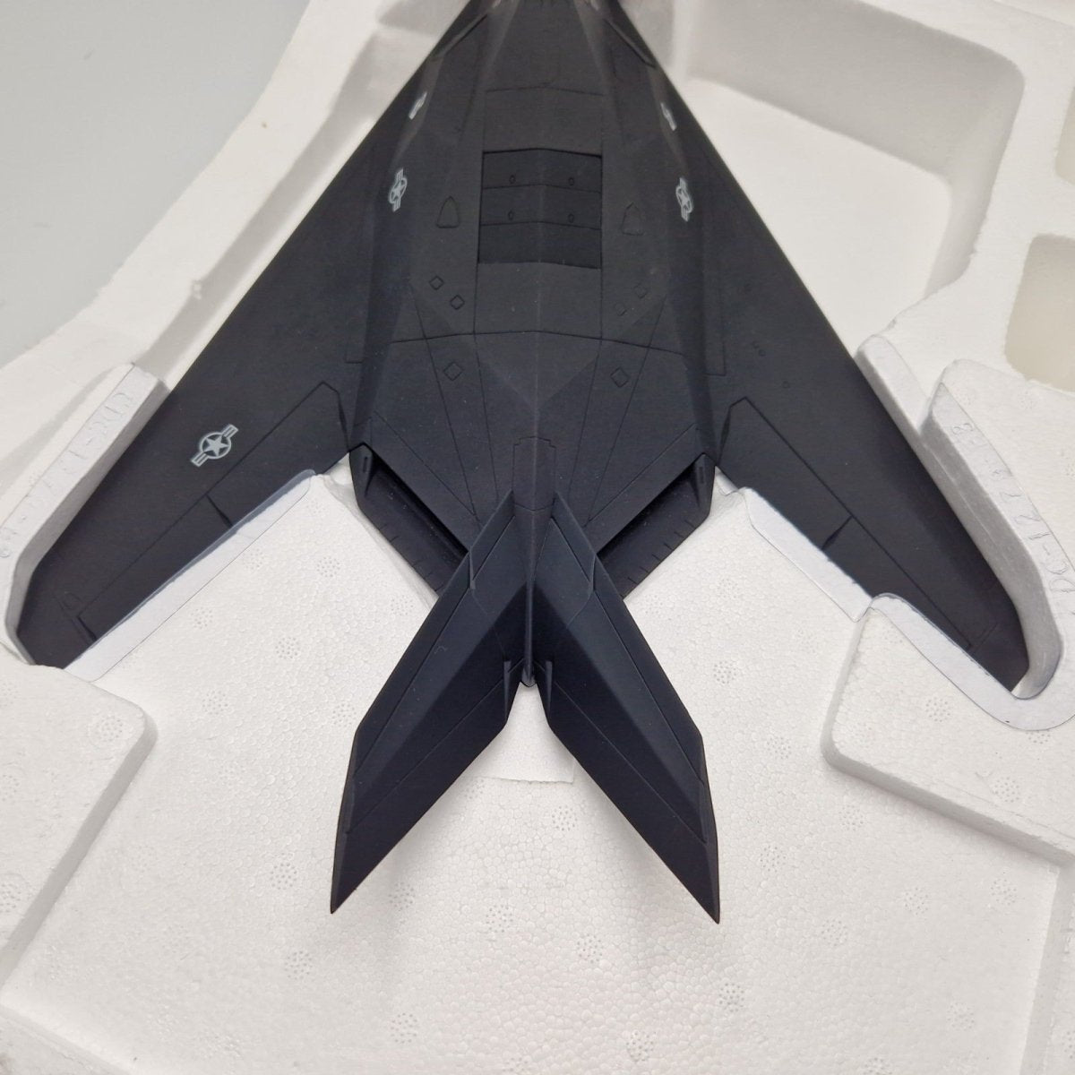 Franklin Mint Armour 1:48 F - 117 Nighthawk Stealth U.S Air Force 98060 - Franklin Mint Armour