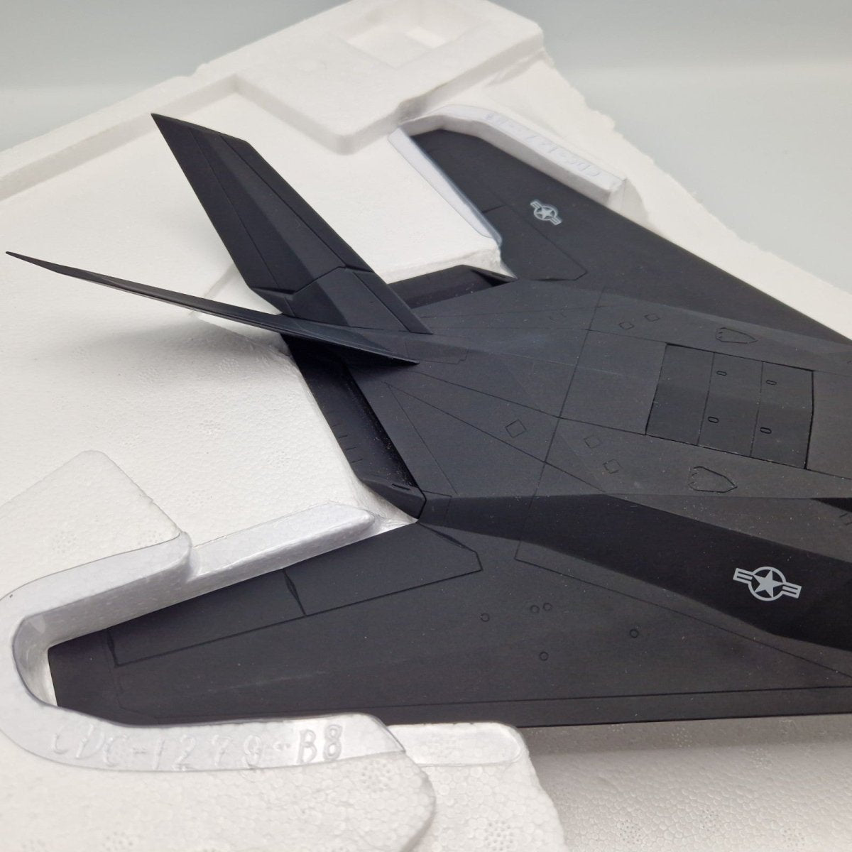 Franklin Mint Armour 1:48 F - 117 Nighthawk Stealth U.S Air Force 98060 - Franklin Mint Armour
