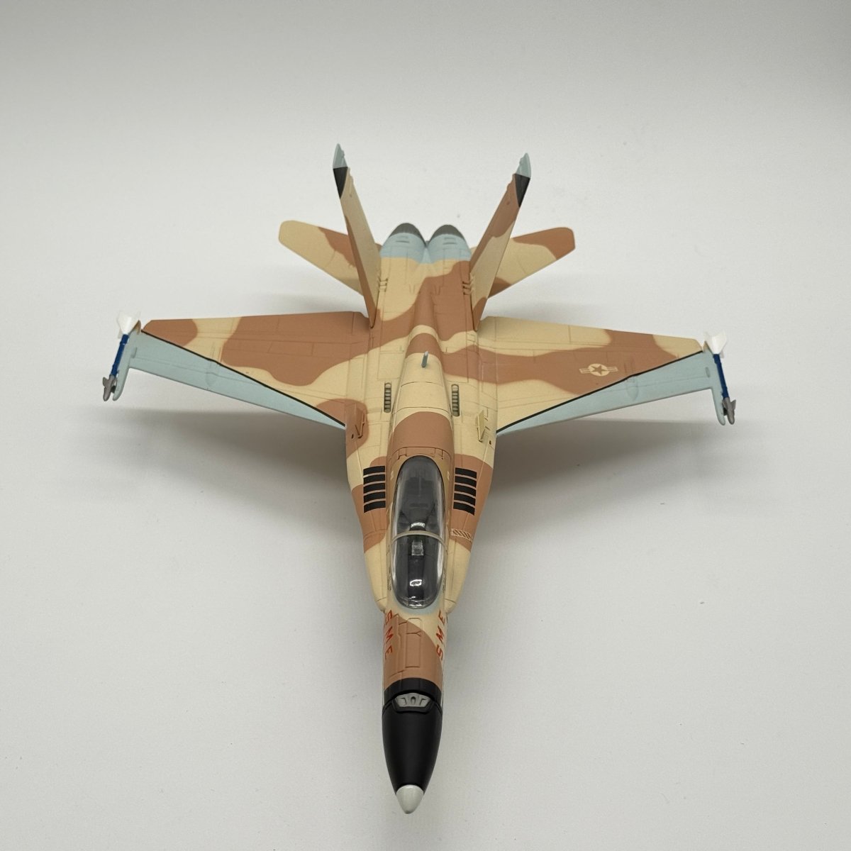 Franklin Mint Armour 98105 1:48 F/A-18 Hornet US Navy Top Gun Aggressor - Franklin Mint