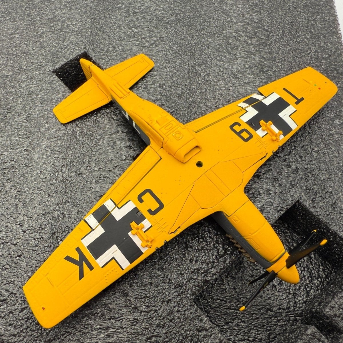 Gemini Aces 1:72 P - 51B Mustang 'Wanderzikus' Captured Mustang GALFT2007 - Gemini Aces