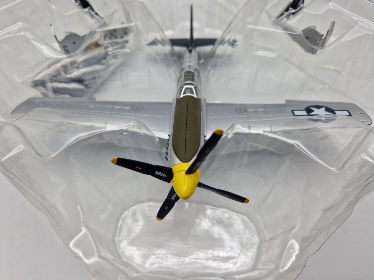 Hobby Master 1:48 P - 51C USAAF 23rd FG 75th FS Flying Tigers Little Jeep HA8505 - Hobby Master