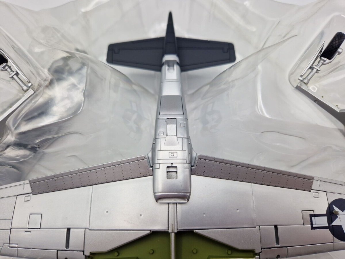 Hobby Master 1:48 P - 51C USAAF 23rd FG 75th FS Flying Tigers Little Jeep HA8505 - Hobby Master