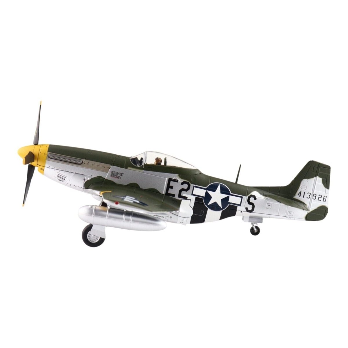 Hobby Master 1:48 P - 51D Mustang 413926, 375th FS, 8th AF, July 1944 Model HA7753 - Hobby Master