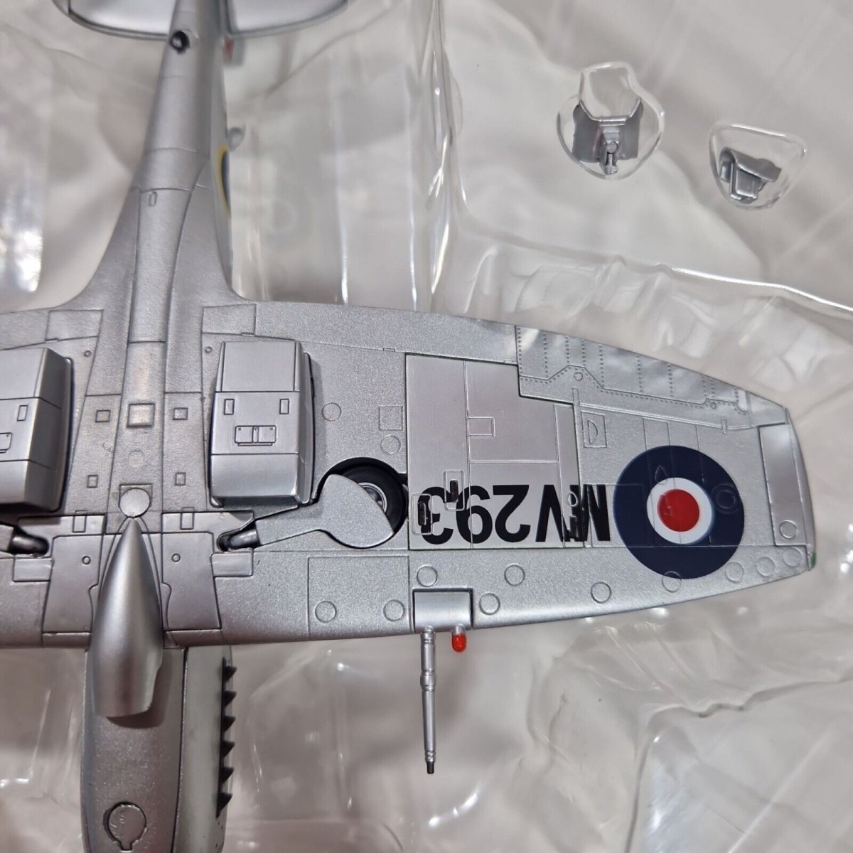 Hobby Master 1:48 Supermarine Spitfire XIV MV293 Limited Edition HA7107 - Hobby Master