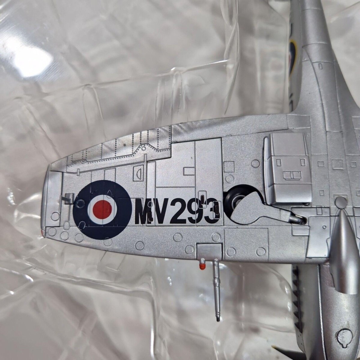 Hobby Master 1:48 Supermarine Spitfire XIV MV293 Limited Edition HA7107 - Hobby Master