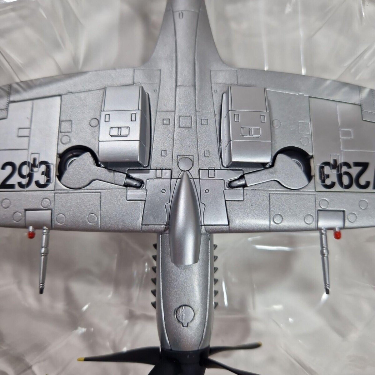 Hobby Master 1:48 Supermarine Spitfire XIV MV293 Limited Edition HA7107 - Hobby Master