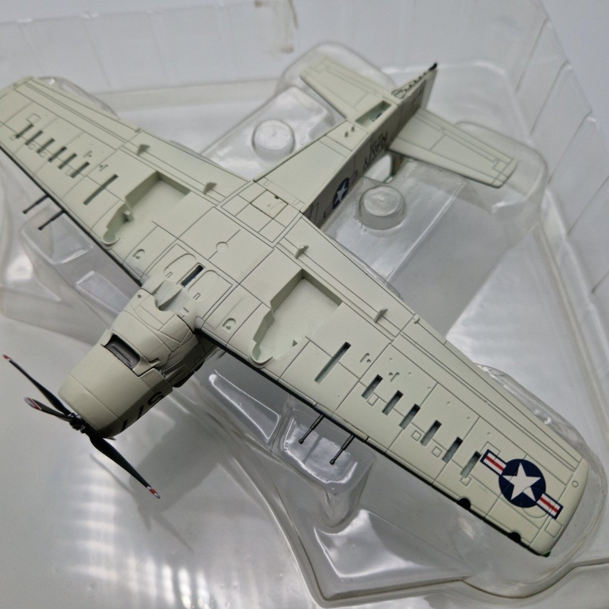 Hobby Master 1:72 A - 1H Skyraider VA - 25 “Fist of the Fleet” HA2903 - Hobby Master