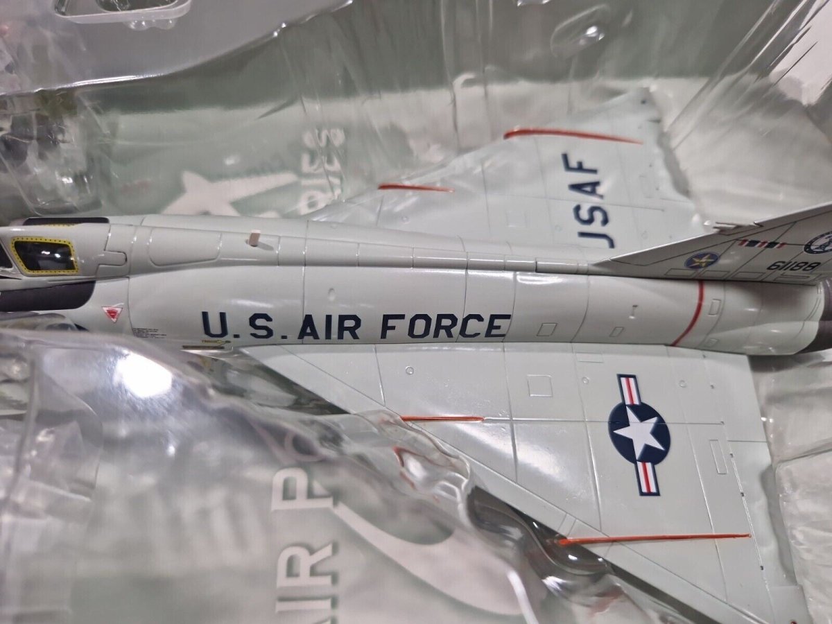 Hobby Master 1:72 F - 102A Delta Dagger, 111TH FIS TX ANG Ellington Field HA3110 - Hobby Master