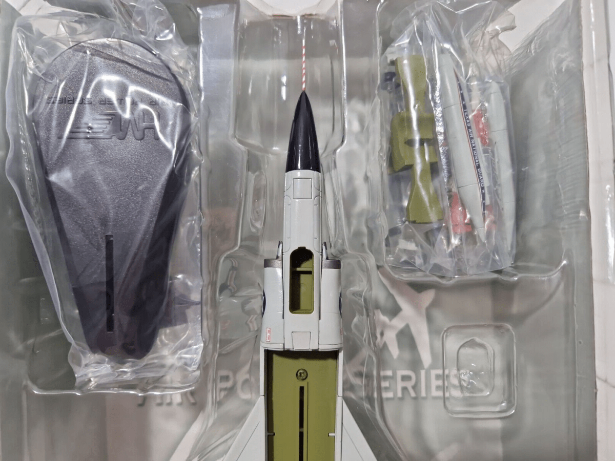 Hobby Master 1:72 F - 102A Delta Dagger, 111TH FIS TX ANG Ellington Field HA3110 - Hobby Master