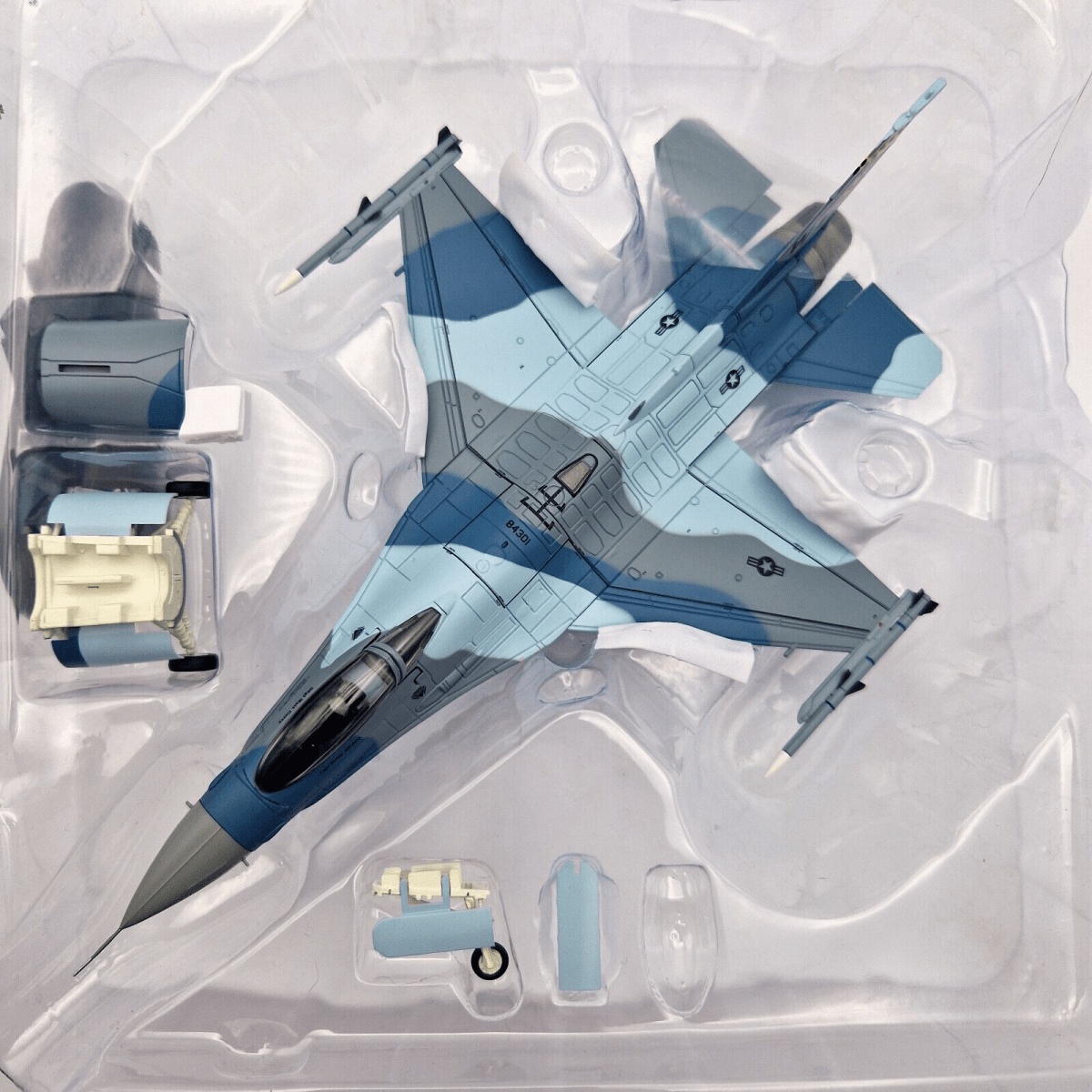 Hobby Master 1/72 F - 16C Fighting Falcon 64th AGRS Blue Flanker Model HA38032 - Hobby Master