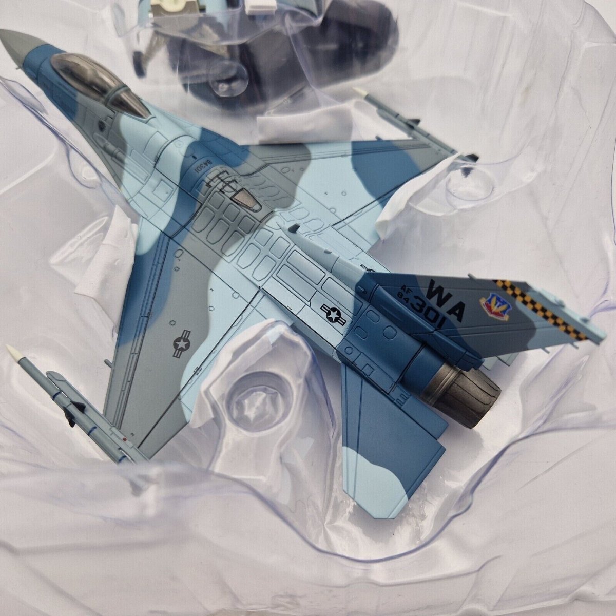 Hobby Master 1/72 F - 16C Fighting Falcon 64th AGRS Blue Flanker Model HA38032 - Hobby Master