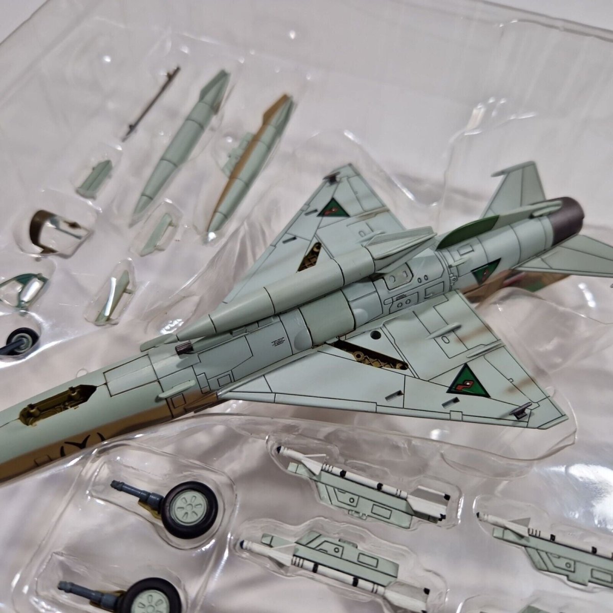 Hobby Master 1:72 MIG - 21MF Fishbed Iraqi Air Force, Iran - Iraq War, 1983 HA0105 - Hobby Master