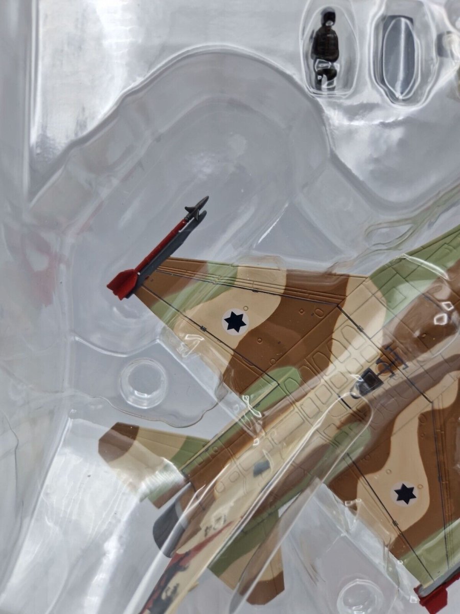 Hobby Master 1:72 F - 16A Netz IDF/AF 115th (Flying Dragon) Sqn Israel HA3825 - Hobby Master