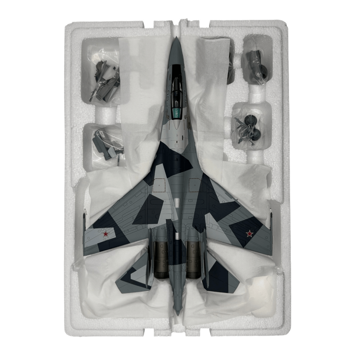 Hobby Master 1:72 HA5701 SU - 35 Flanker "Prototype" 902 Russian Air Force Model - Hobby Master