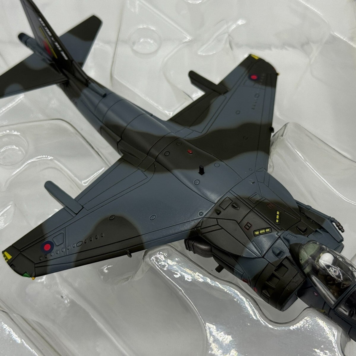 Hobby Master 1:72 Harrier AV - 8B Plus II, Final Flight "ZG506" Diecast HA2613 - Hobby Master