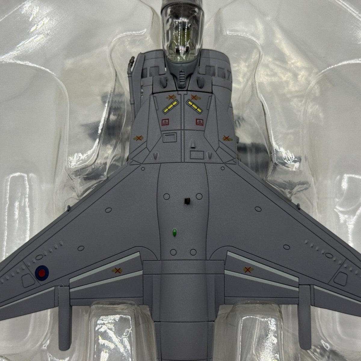 Hobby Master 1:72 Harrier II Plus, 4 Sqn Disbandment Scheme HA2611 - Hobby Master