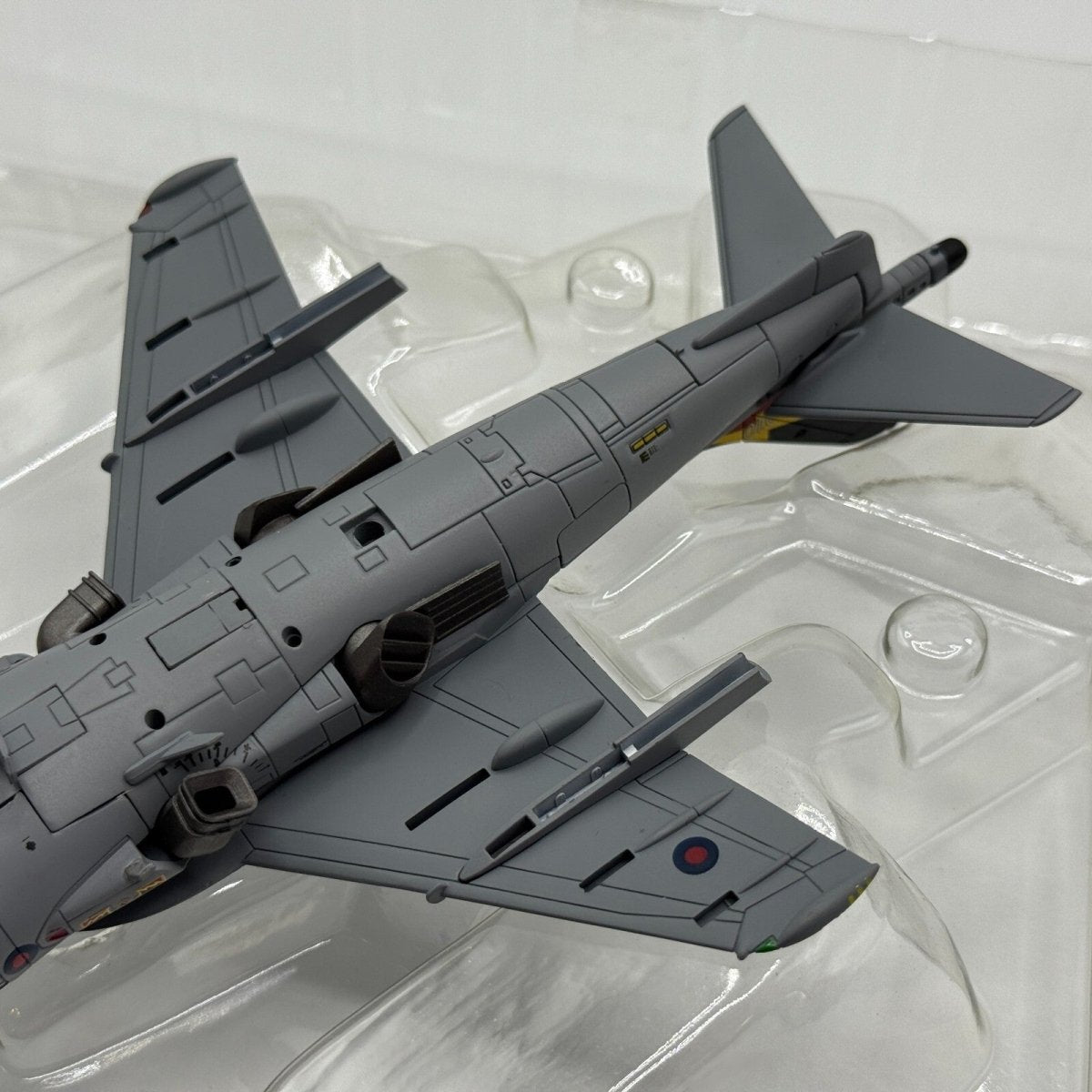 Hobby Master 1:72 Harrier II Plus, 4 Sqn Disbandment Scheme HA2611 - Hobby Master