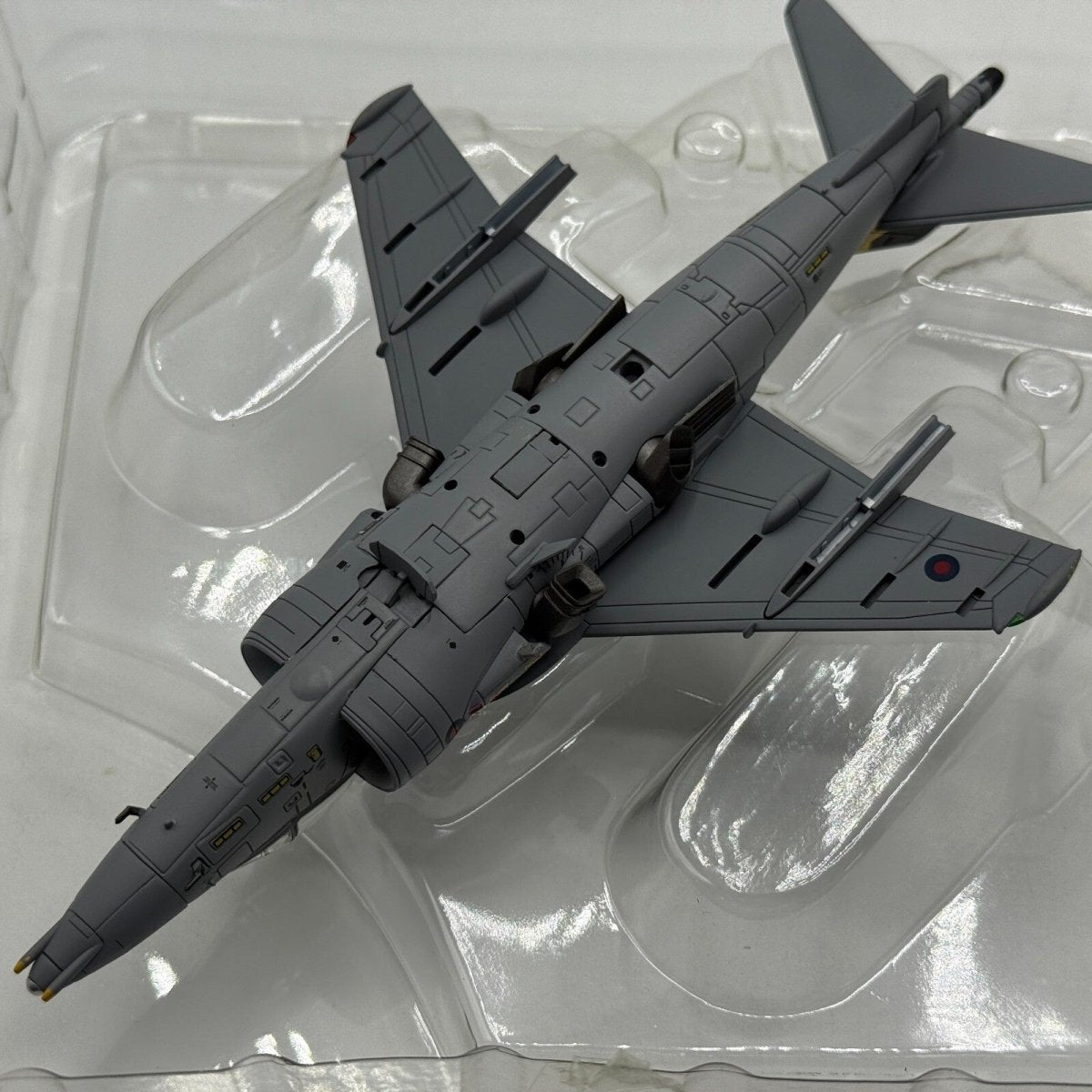 Hobby Master 1:72 Harrier II Plus, 4 Sqn Disbandment Scheme HA2611 - Hobby Master