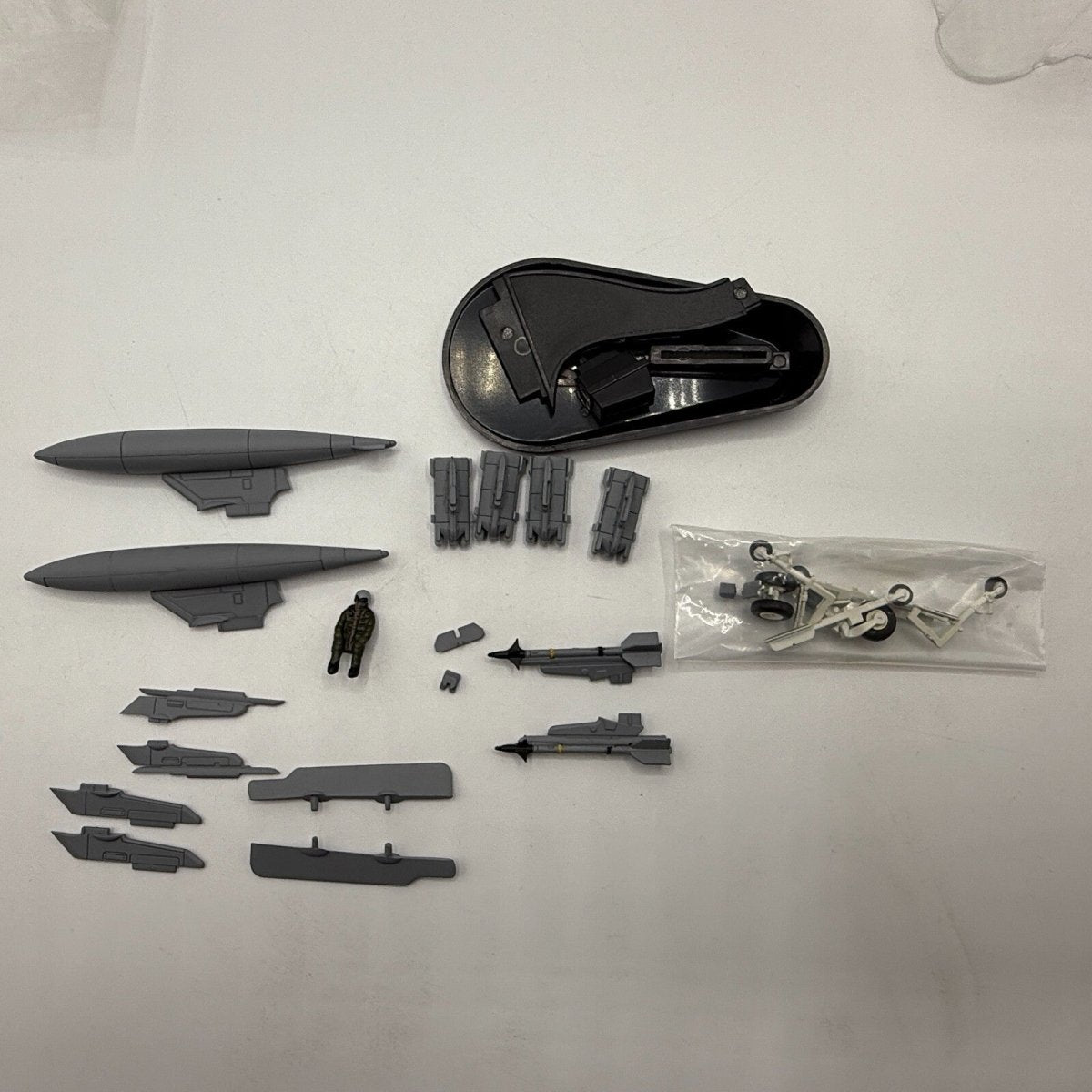 Hobby Master 1:72 Harrier II Plus, 4 Sqn Disbandment Scheme HA2611 - Hobby Master