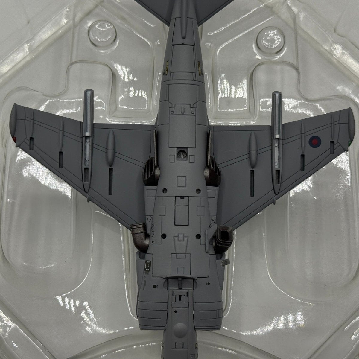 Hobby Master 1:72 Harrier II Plus, 4 Sqn Disbandment Scheme HA2611 - Hobby Master