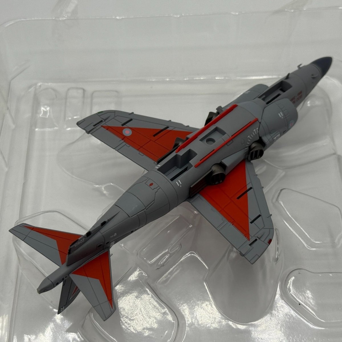 Hobby Master 1:72 Sea Harrier FA.2 ZD613/R - 122 800 Sqn 2004, Diecast HA4101 - Hobby Master