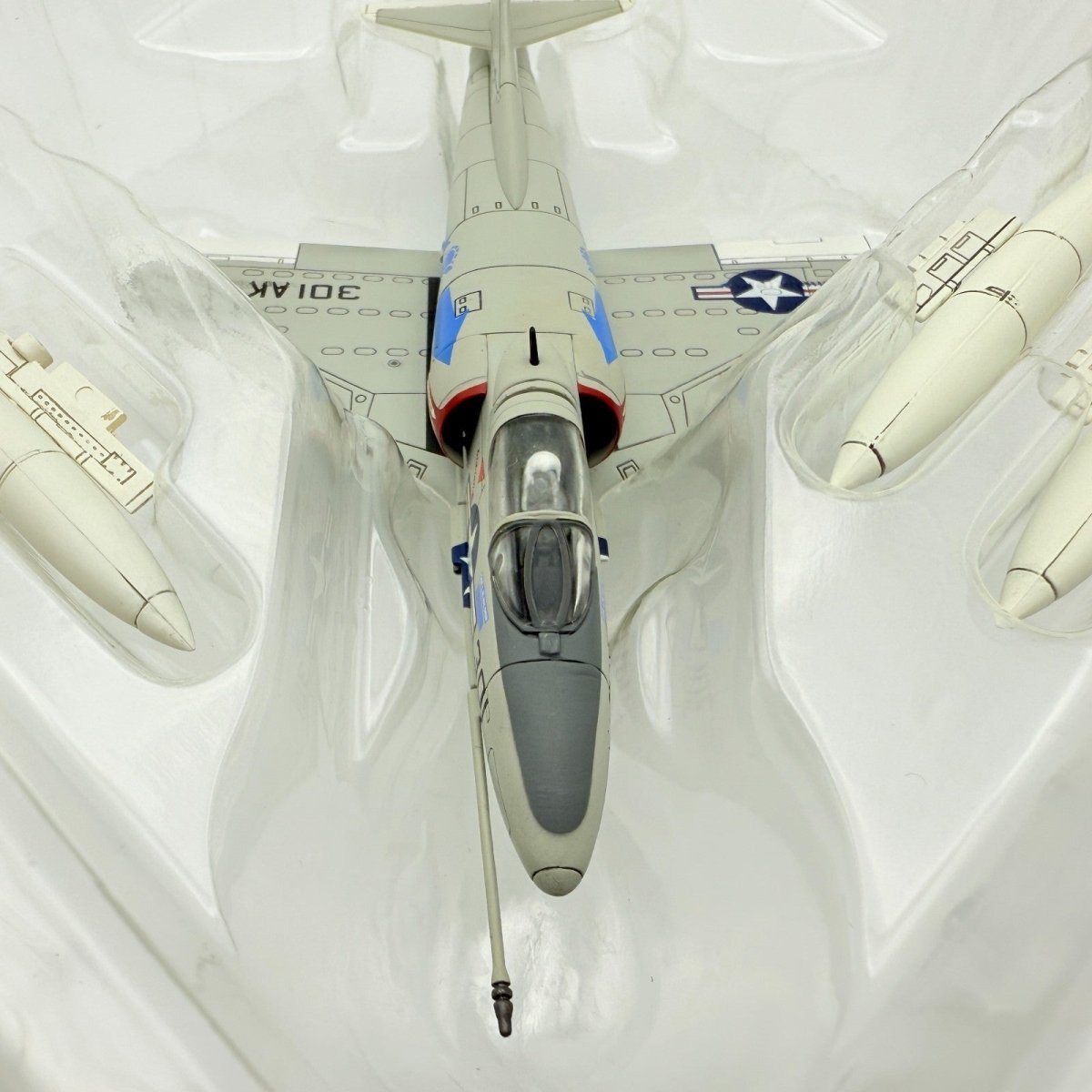 Hobby Master HA1402 1:72 A - 4B Gladiator "VA - 106" Cdr. L. W. Baldwin, 1960s - Hobby Master