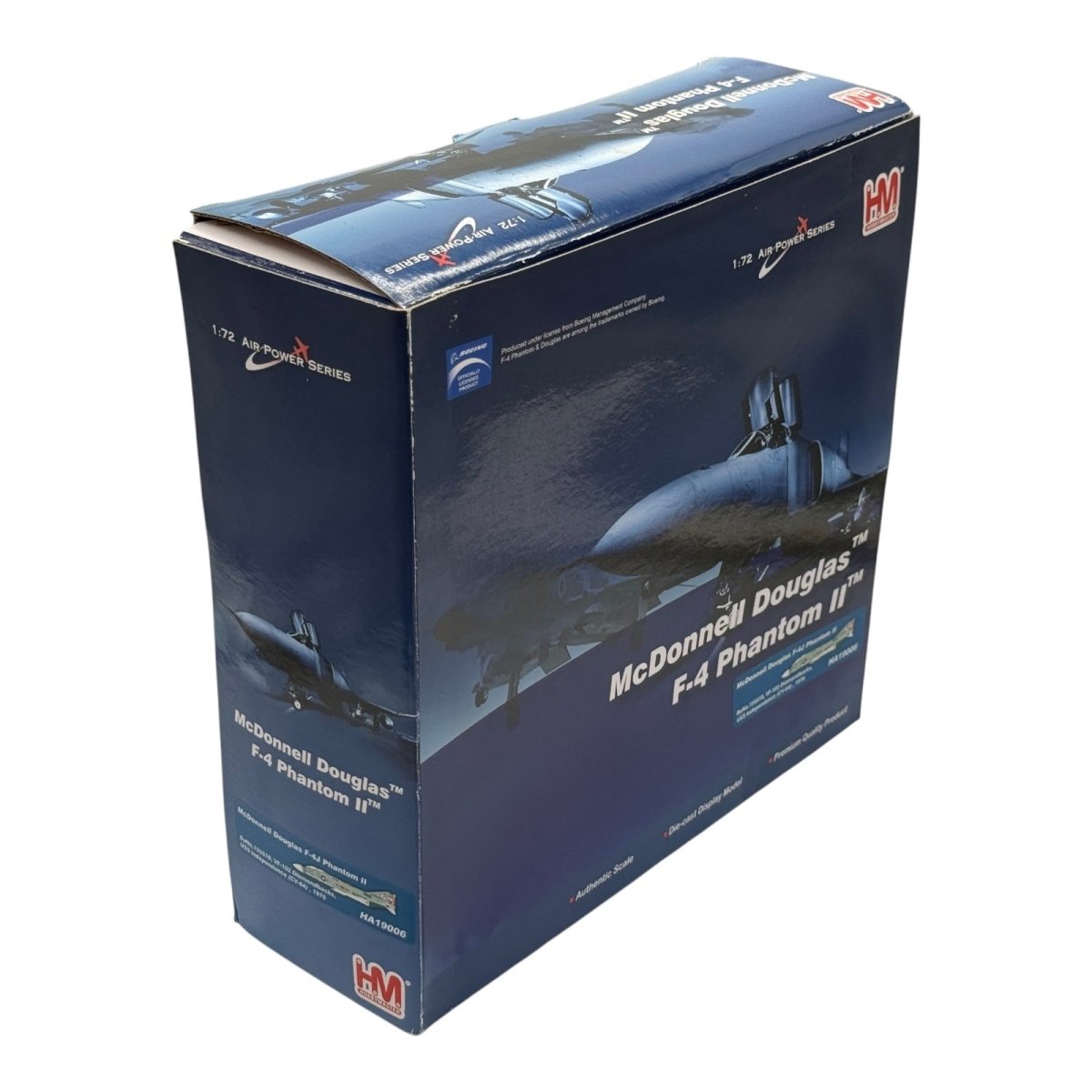 Hobby Master HA19006 1:72 McDonnell Douglas F-4J Phantom II US Navy VF-102 Diamondbacks AG100 USS Independence 1976 - Hobby Master