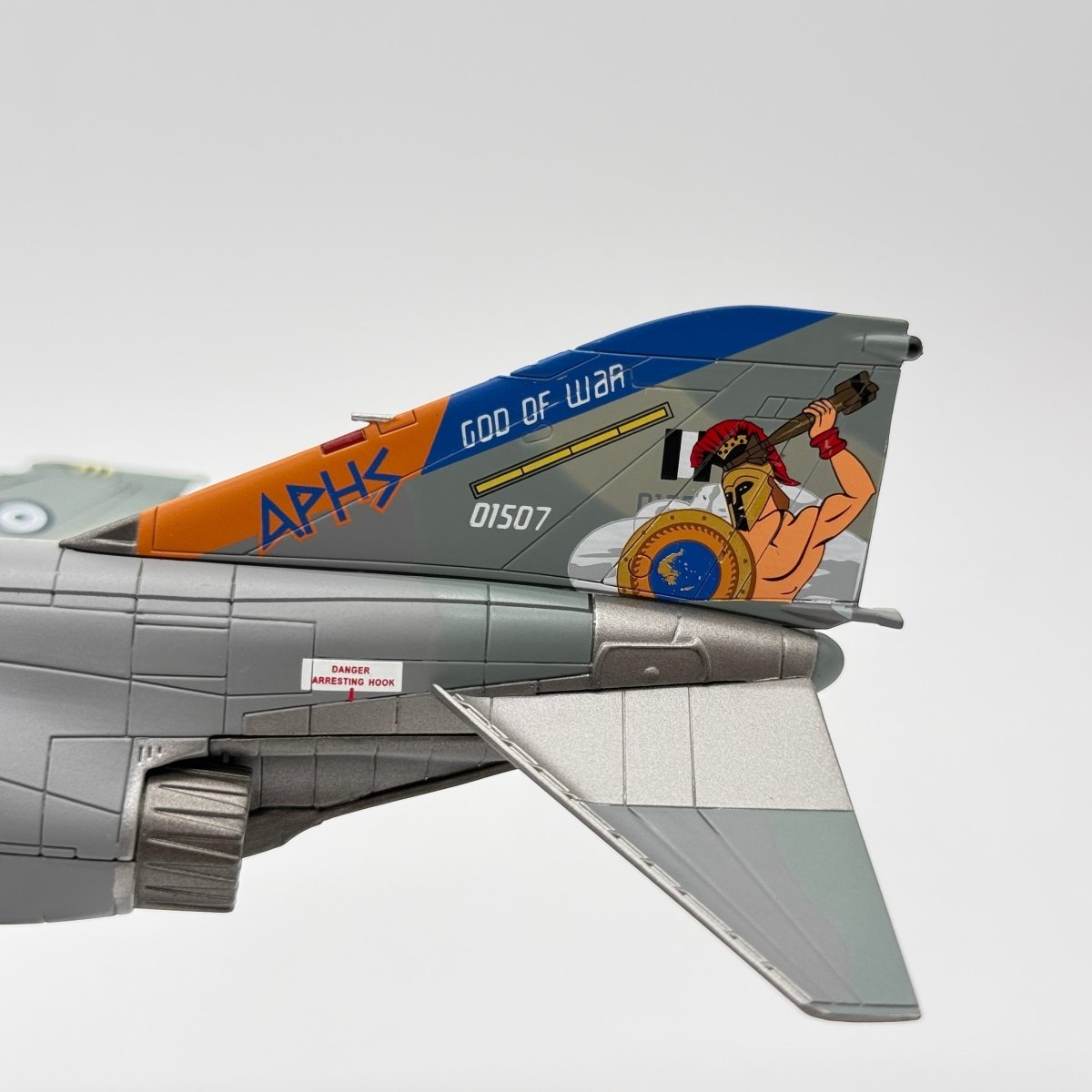 Hobby Master HA19016 1:72 F-4E Phantom II Hellenic AF 338 Mira God of War - Hobby Master