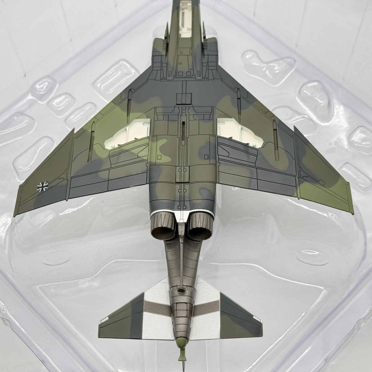 Hobby Master HA19050 1:72 McDonnell Douglas RF-4E Phantom II Luftwaffe AufklG 52 35+67 Leck AB Germany 1992 - Hobby Master