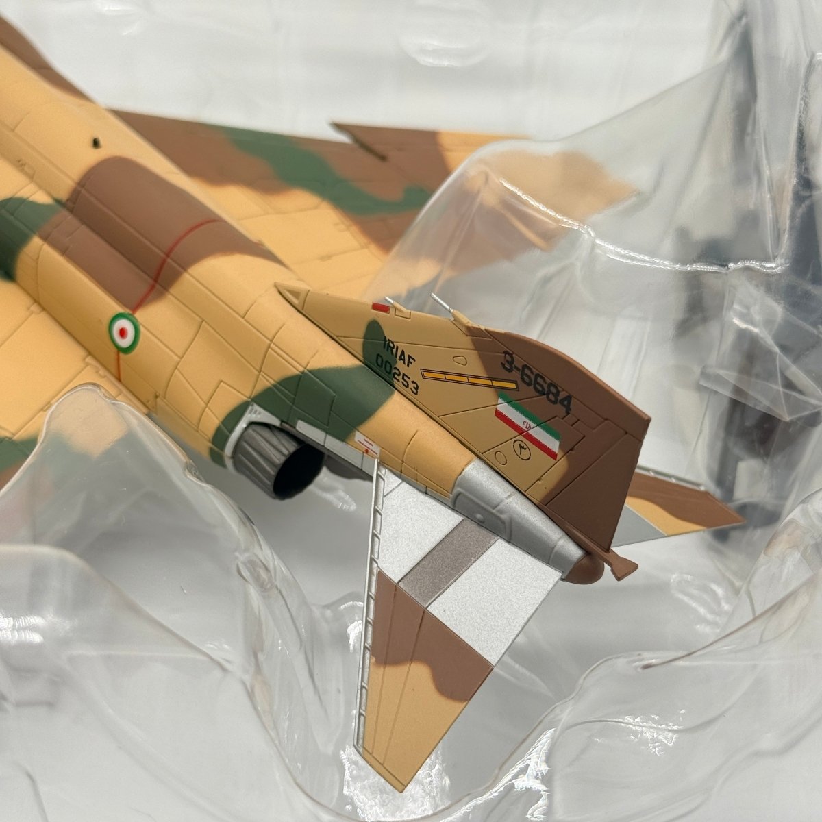 Hobby Master HA1925 1:72 F - 4E Phantom II 3 - 6684 32nd TFW IRIAF 1986 - Hobby Master