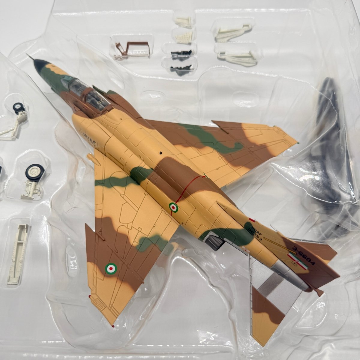 Hobby Master HA1925 1:72 F - 4E Phantom II 3 - 6684 32nd TFW IRIAF 1986 - Hobby Master