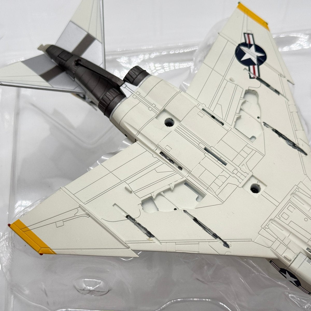 Hobby Master HA1968 1:72 McDonnell Douglas F-4B Phantom II US Navy VF-84 Jolly Rogers AG206 USS Independence Gulf of Tonkin 1965 - Hobby Master