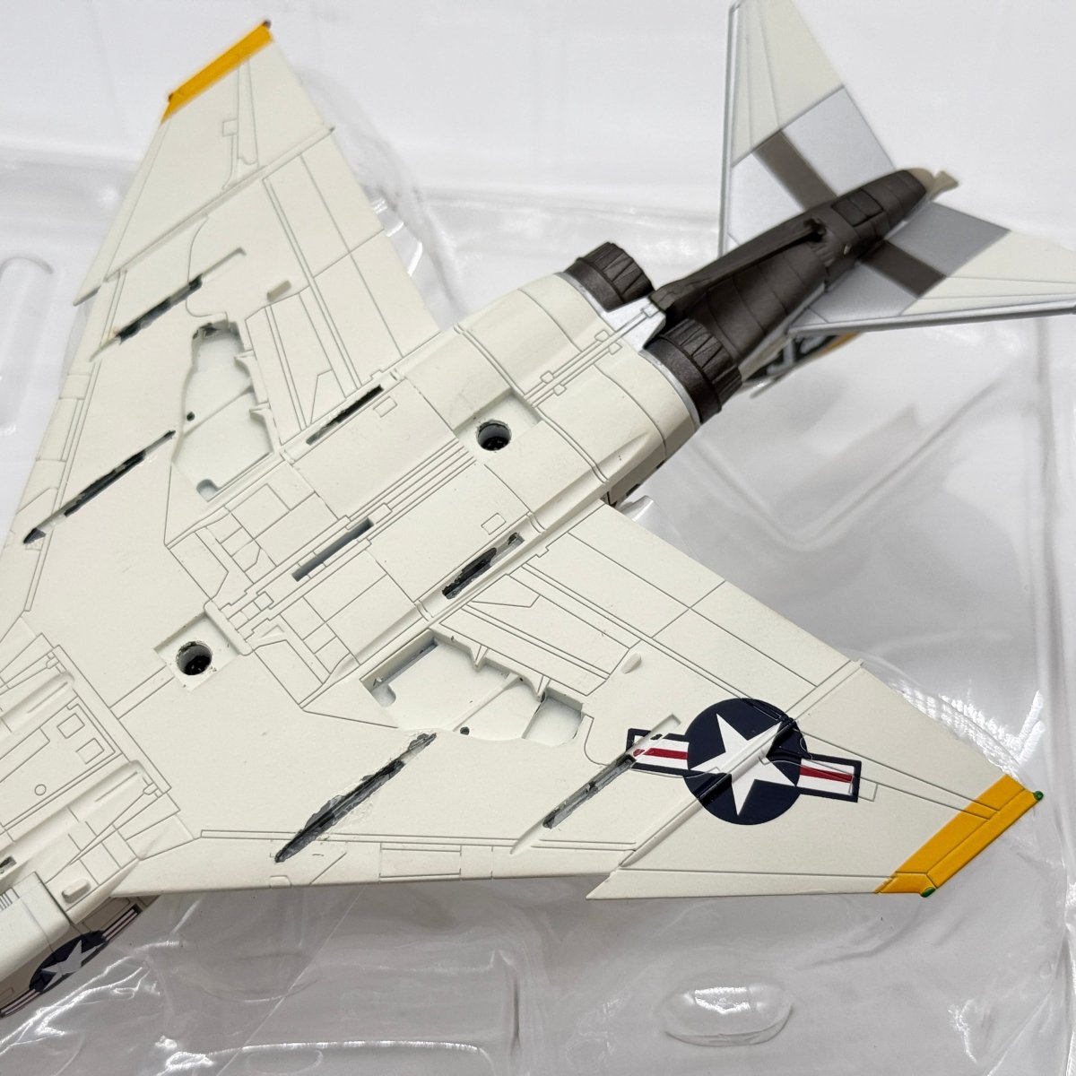Hobby Master HA1968 1:72 McDonnell Douglas F-4B Phantom II US Navy VF-84 Jolly Rogers AG206 USS Independence Gulf of Tonkin 1965 - Hobby Master